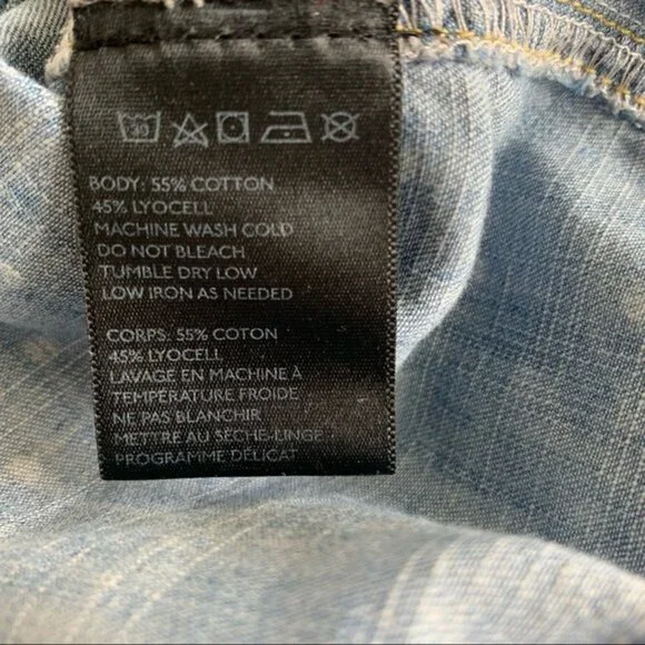 Urban Outfitters BDG Polka Dot Chambray Short Sleeve Button Down Top Extra Small - Picture 8 of 8